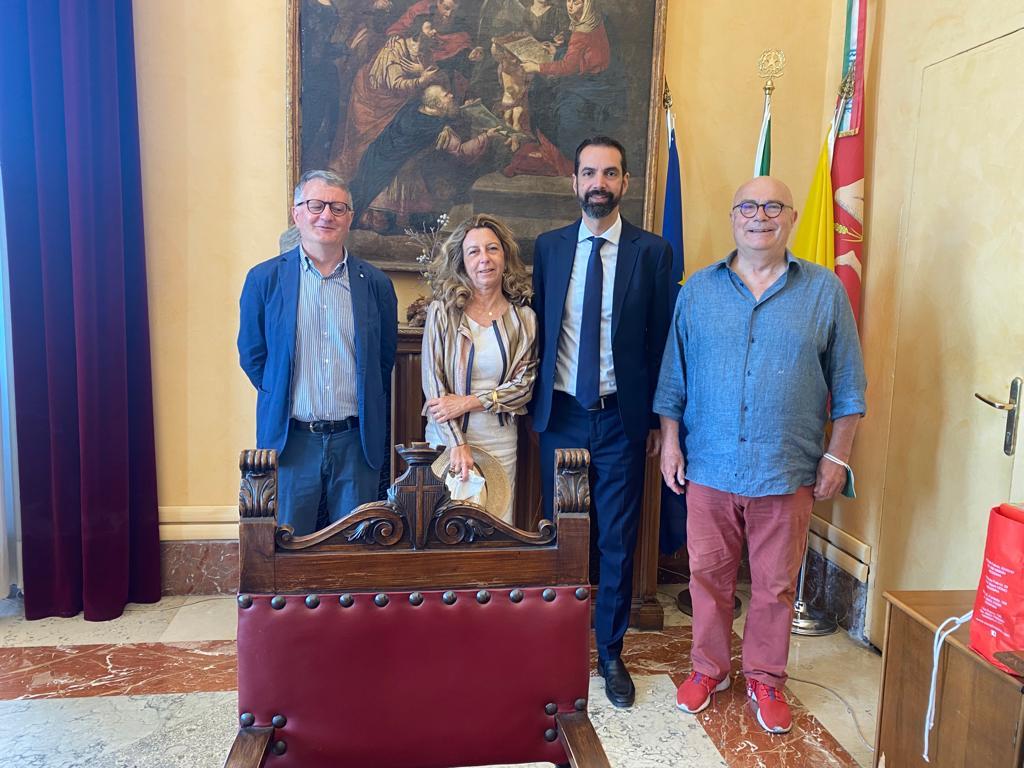 Incontro a Palazzo Zanca del Sindaco Basile con i componenti dell’OIV