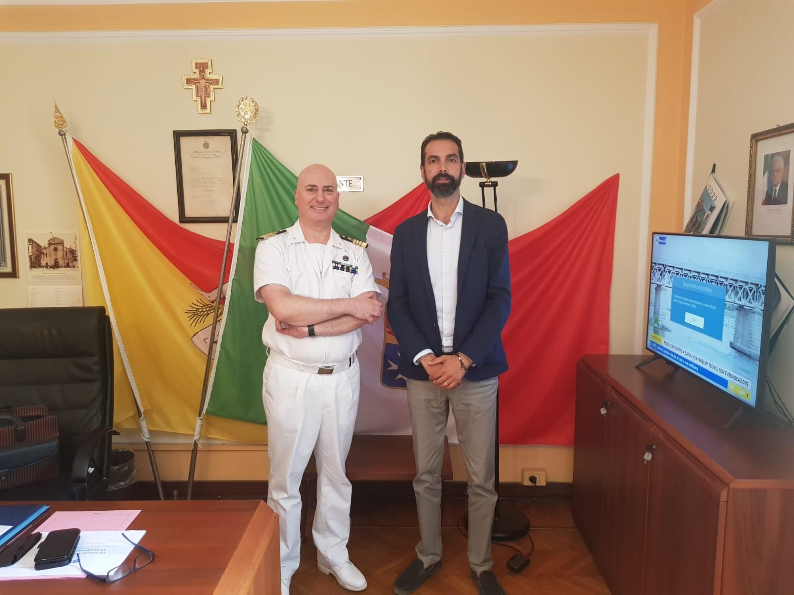 Il Sindaco Basile in visita di cortesia oggi dal Comandante della Capitaneria di Porto Tassara