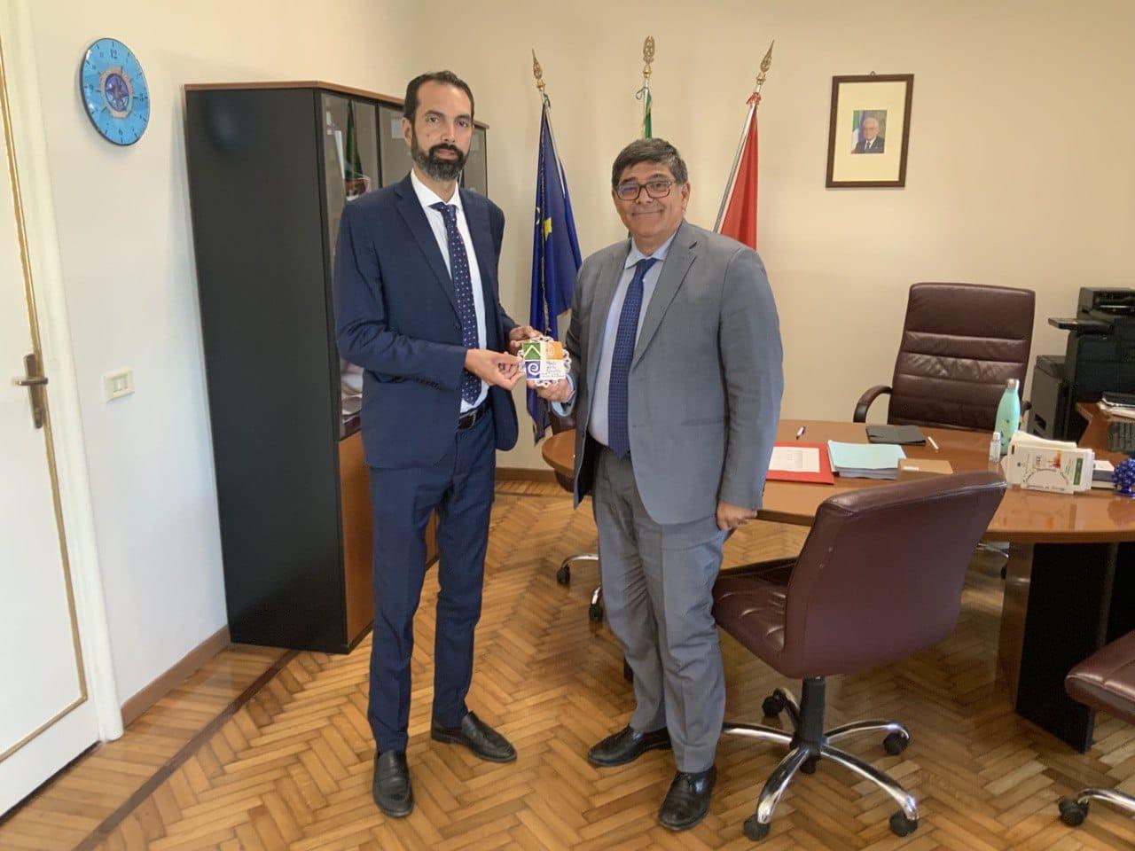 Visita di cortesia oggi pomeriggio del Sindaco Basile al Presidente dell’Autorità di Sistema Portuale dello Stretto Mega