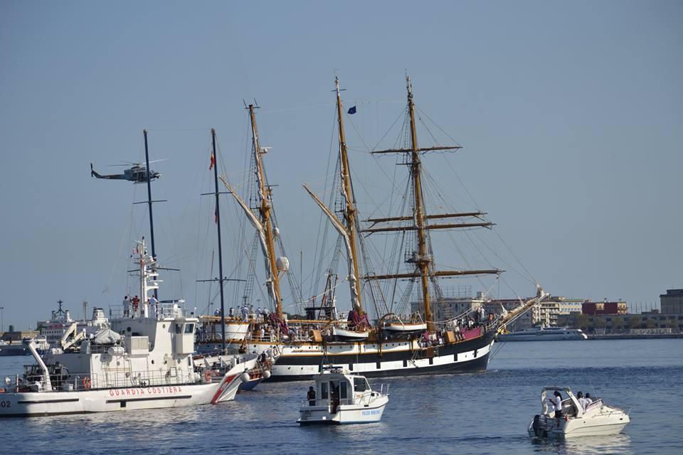 Partecipazione Nave Scuola Palinuro all’evento “Messina in Festa sul Mare”: oggi alle ore 11 conferenza stampa al molo del Marina del Nettuno