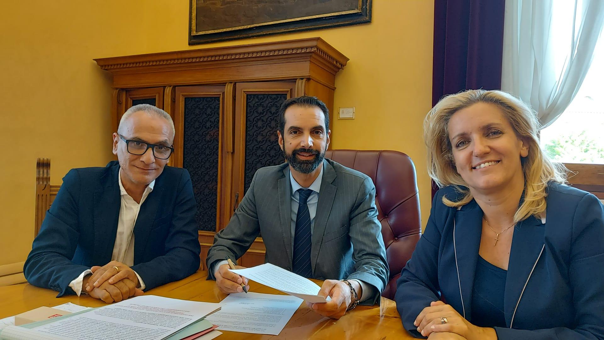 Domenica 14 e lunedì 15 agosto ordinanza di deroga del Sindaco Basile alla movida messinese