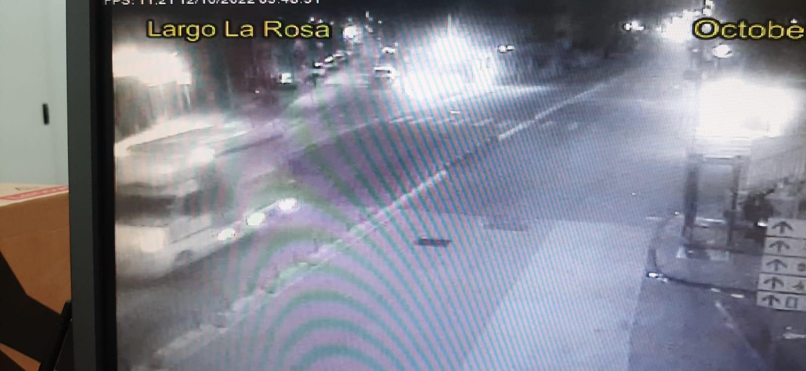 Abbandonati 226 pneumatici nell'alveo del torrente Zafferia: intervento del reparto Ambientale del Corpo di Polizia municipale