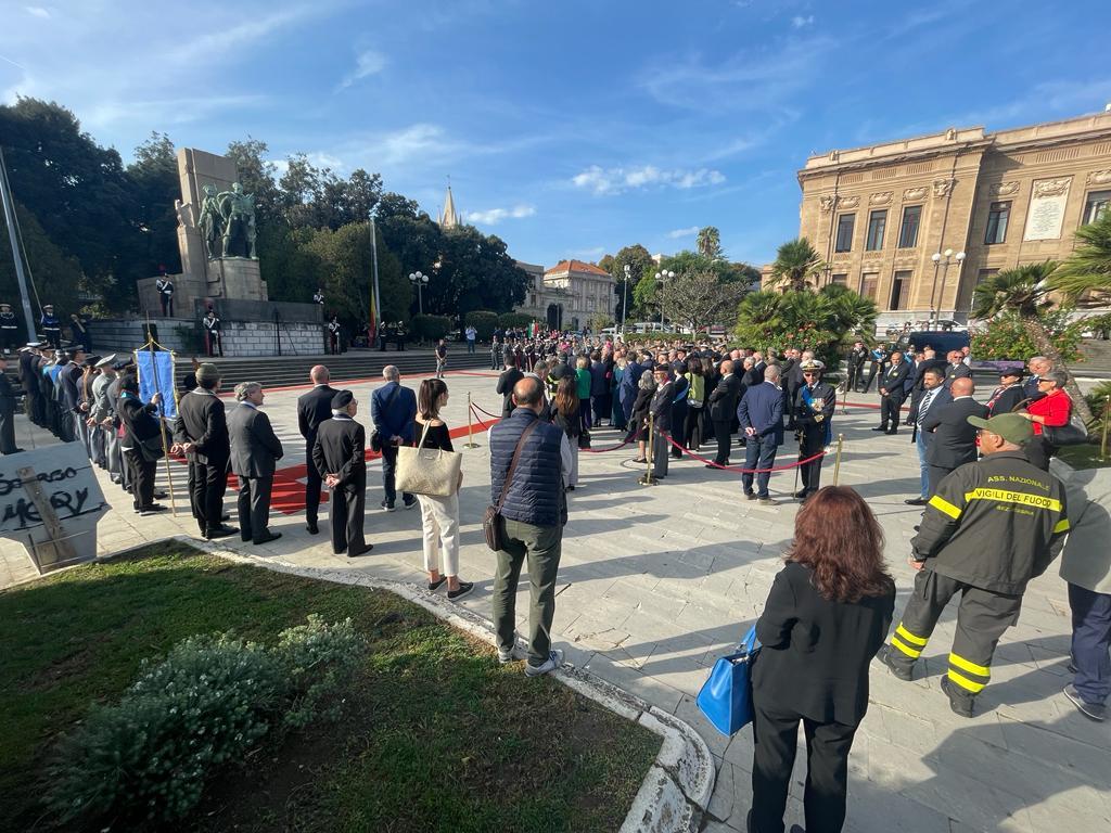 Celebrata a Piazza Unione Europea la Giornata dell’Unità nazionale e delle Forze Armate