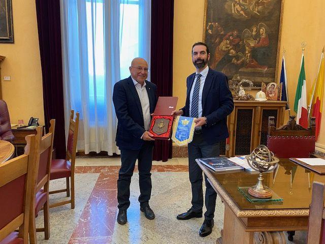 Il Sindaco Basile incontra a Palazzo Zanca il vicepresidente FIM Europe Mezzasalma