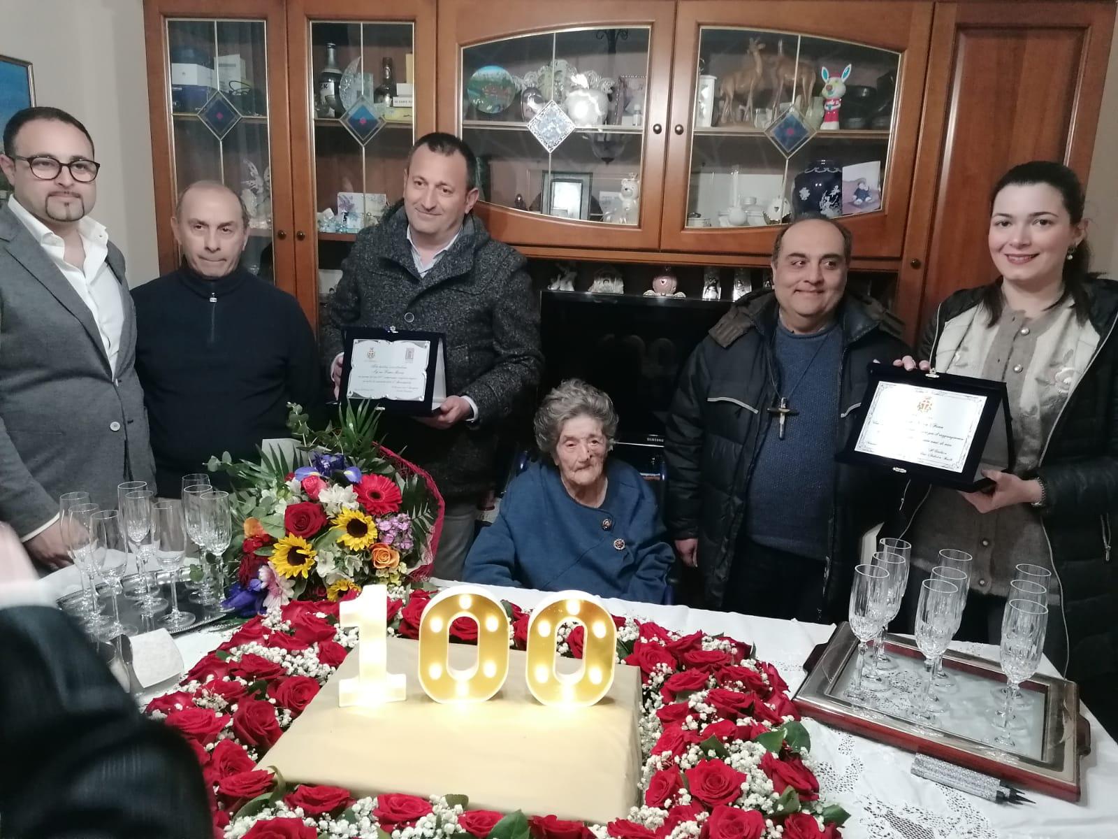 Gli auguri dell’Amministrazione comunale ad una concittadina centenaria