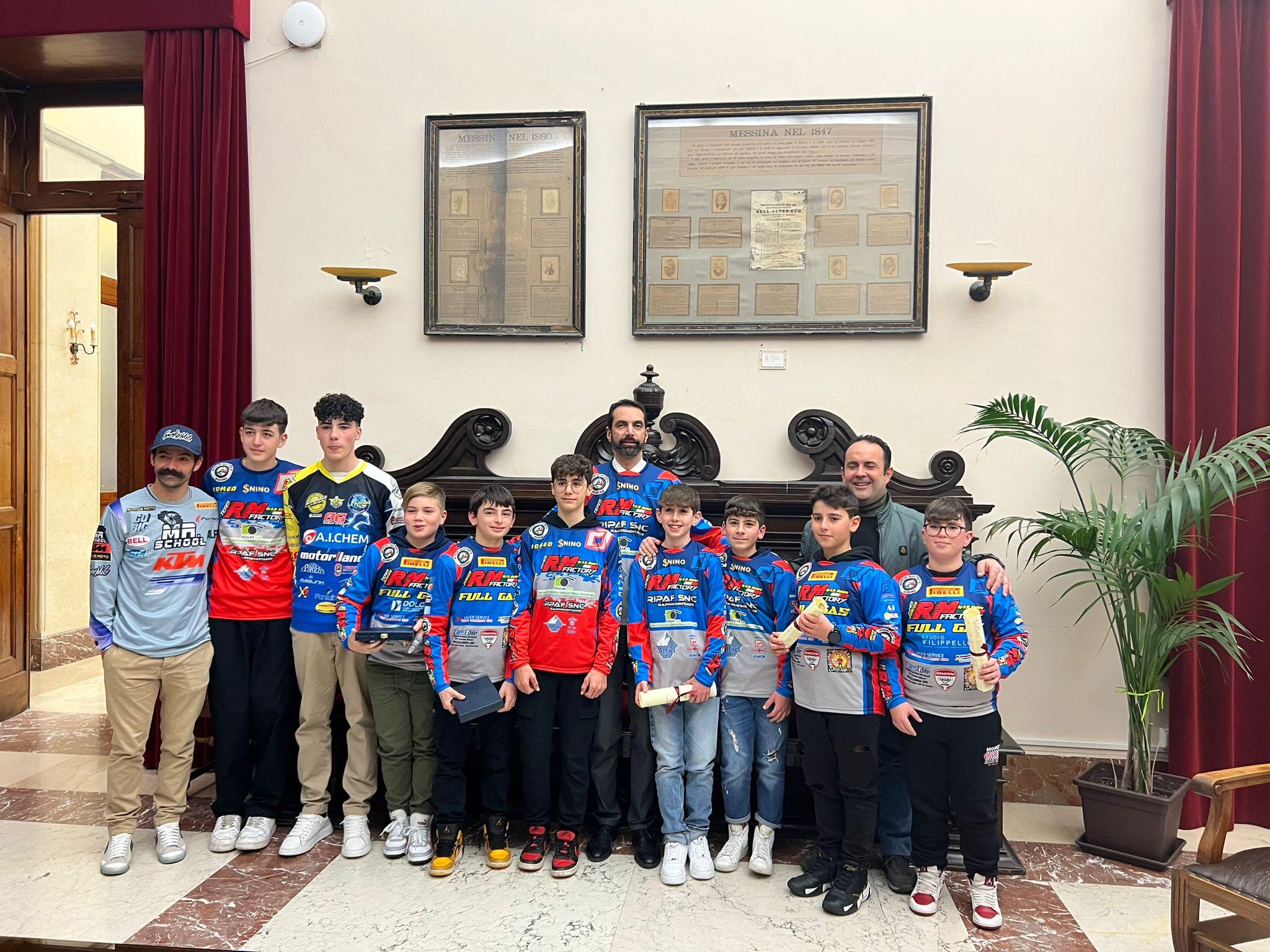 Il Sindaco Basile ha incontrato a Palazzo Zanca i piloti messinesi vincitori del Campionato Enduro e Minienduro 2022